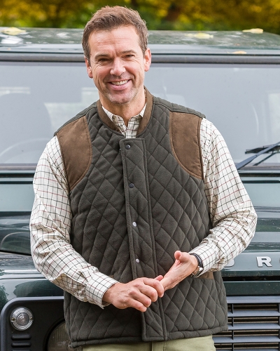 Banchory Shooting Waistcoat (Modelled)