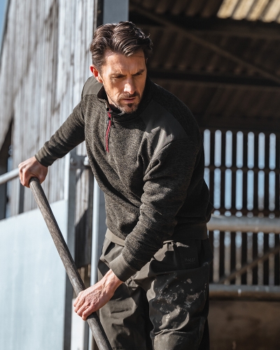 Green King II 1/4 Zip Knit (Green)